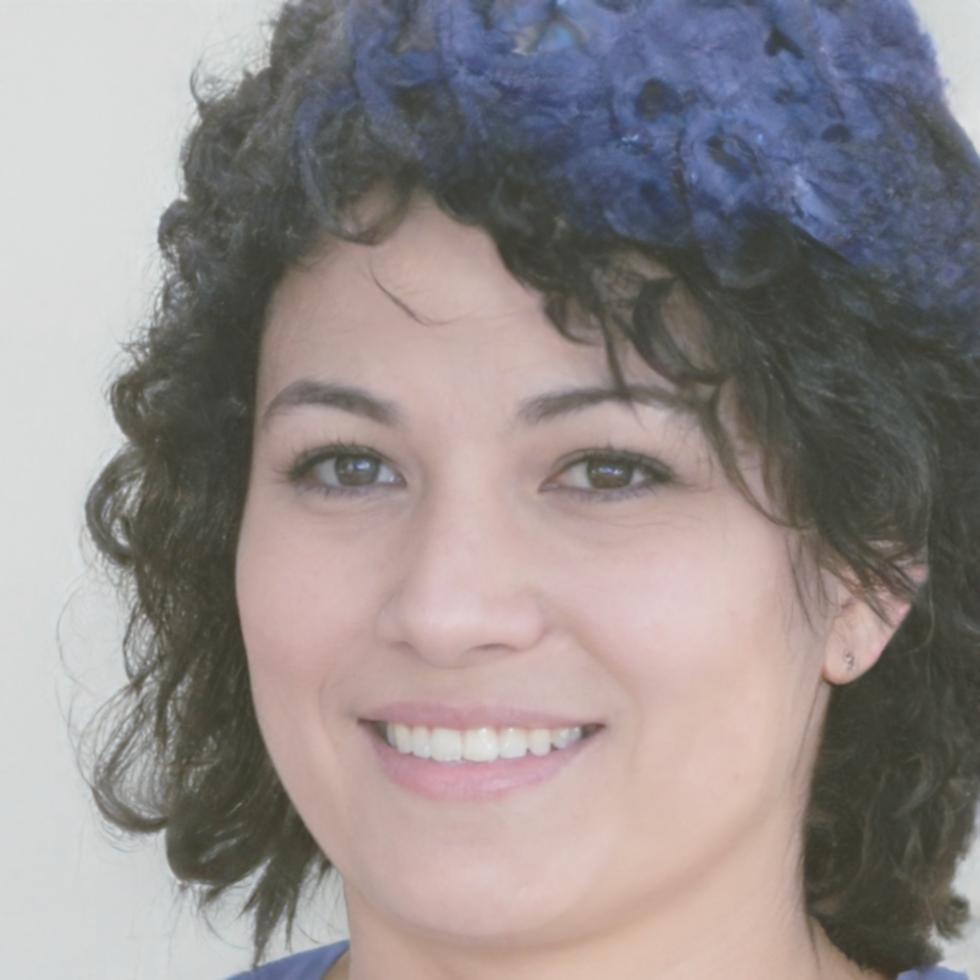 Elena Vázquez, Directora de Análisis Financiero de torenxalea