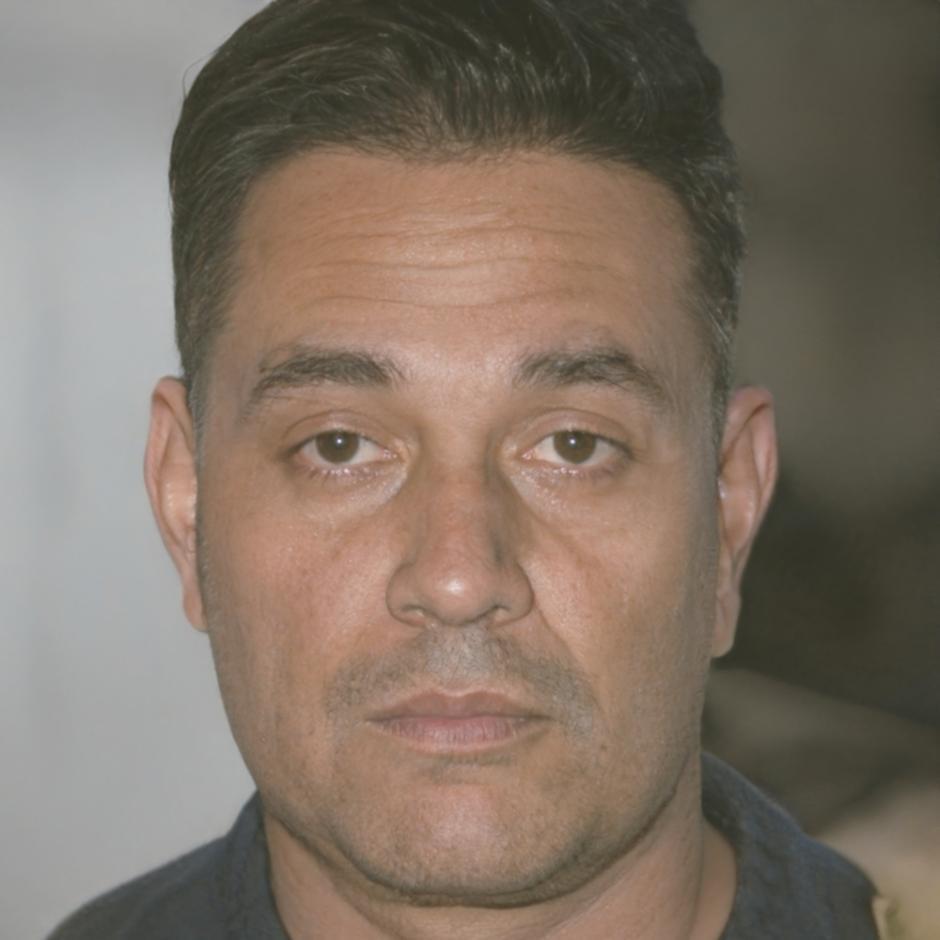 Carlos Mendoza, especialista en análisis financiero